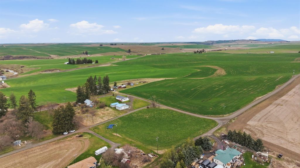 XXXX N Vine St, Latah, WA 99018 photo 13