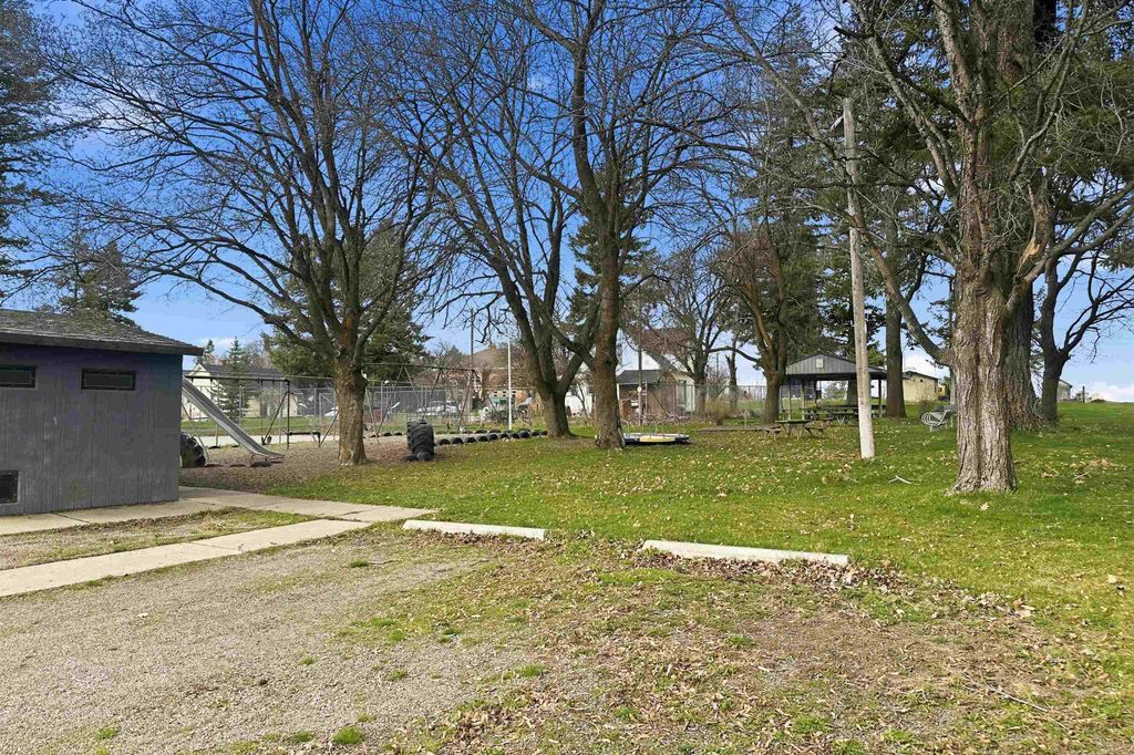 XXXX N Vine St, Latah, WA 99018 photo 16