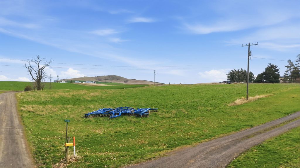 XXXX N Vine St, Latah, WA 99018 photo 8