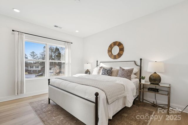 5399 & 5403 Toano Road, Charlotte, NC 28215