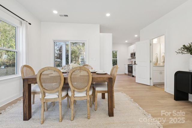 5399 & 5403 Toano Road, Charlotte, NC 28215