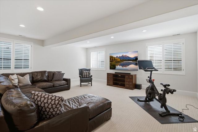 1257 S RIGBY RD, Kaysville, UT 84037