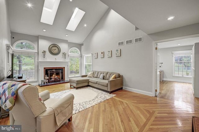 3 MONROE CT, Plainsboro, NJ 08536