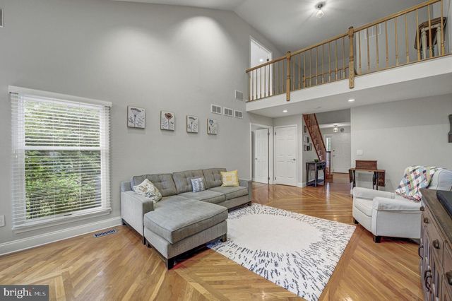 3 MONROE CT, Plainsboro, NJ 08536