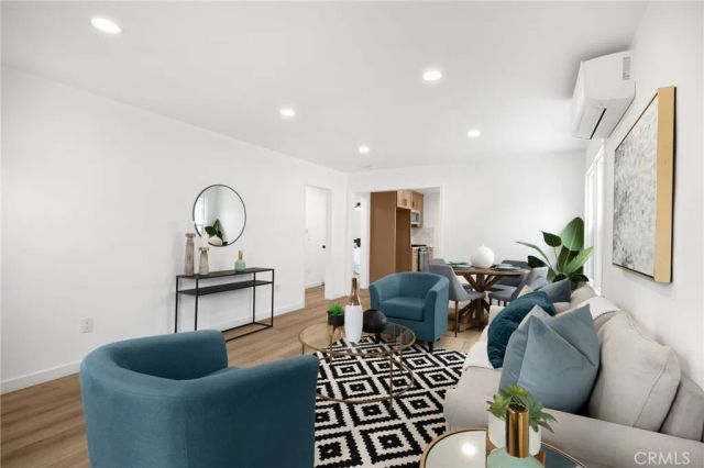 2014 Easy Avenue, Long Beach, CA 90810
