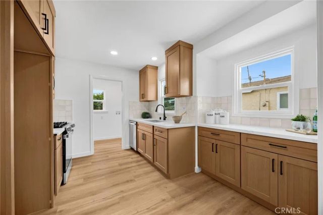 2014 Easy Avenue, Long Beach, CA 90810