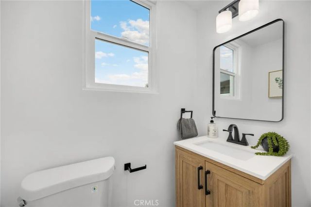2014 Easy Avenue, Long Beach, CA 90810