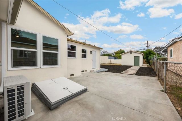 2014 Easy Avenue, Long Beach, CA 90810