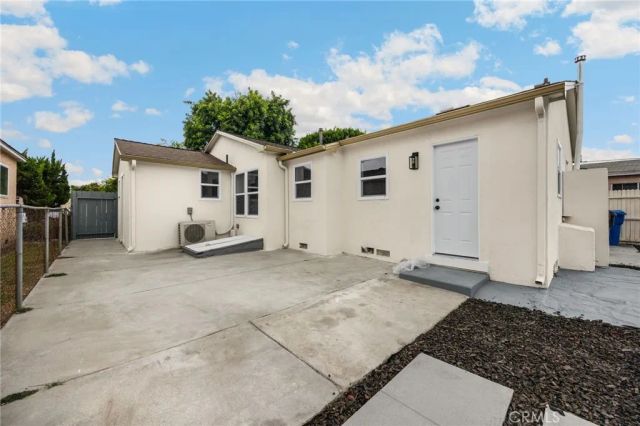 2014 Easy Avenue, Long Beach, CA 90810