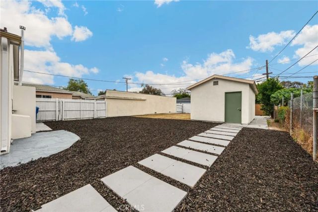 2014 Easy Avenue, Long Beach, CA 90810