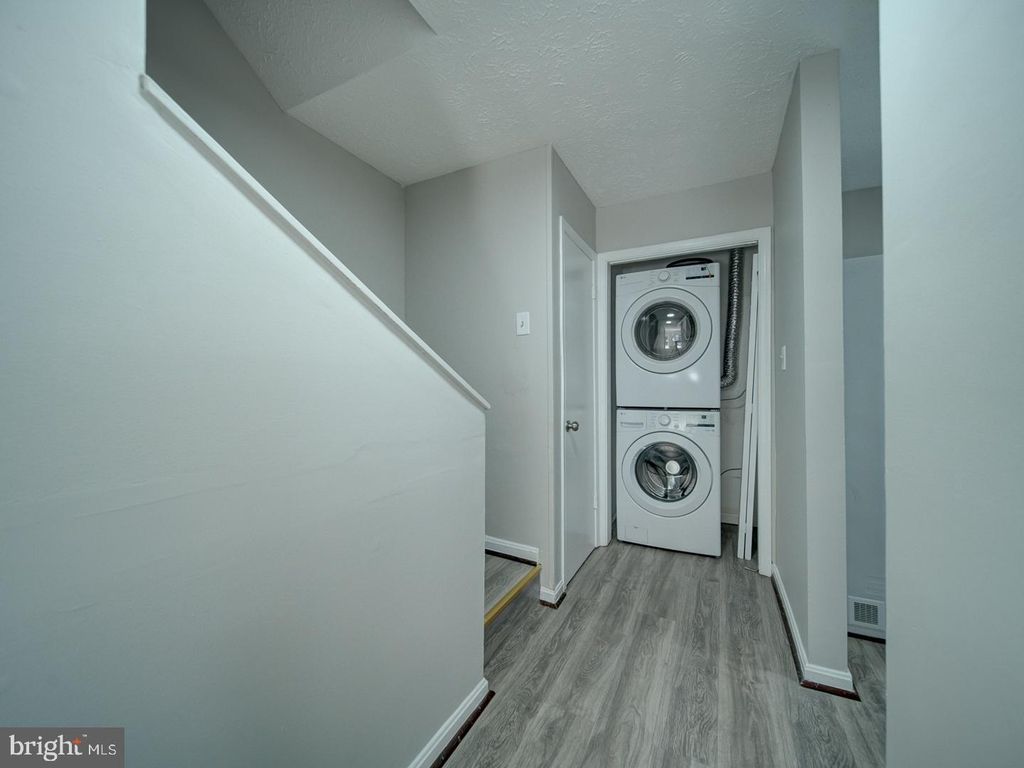 Image 14 of property listing at 24 KEEPSAKE PL, Waldorf, MD 20602