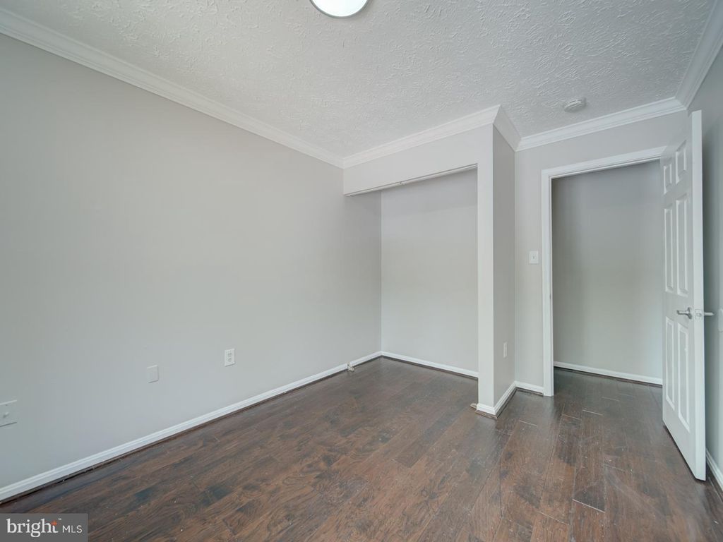 Image 31 of property listing at 24 KEEPSAKE PL, Waldorf, MD 20602