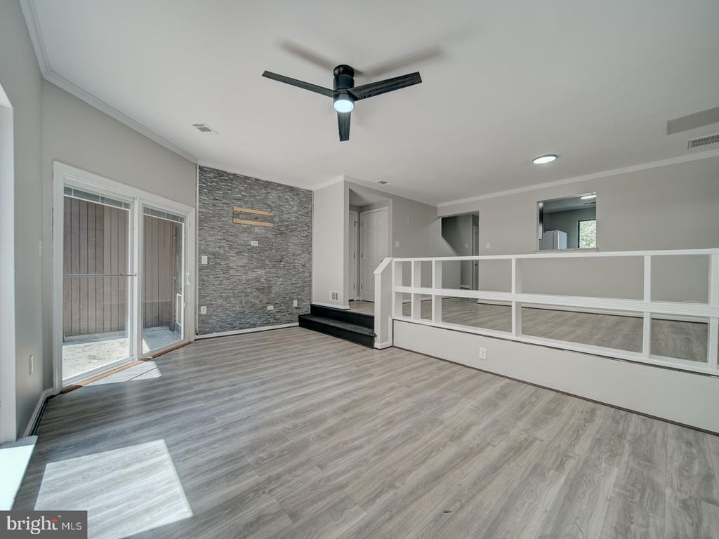 Image 7 of property listing at 24 KEEPSAKE PL, Waldorf, MD 20602