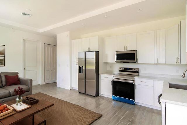 260 Rotonda Boulevard 2, Rotonda West, FL 33947