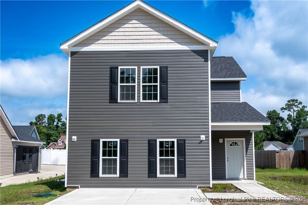 90 Miry Creek Lane, Clinton, NC 28328