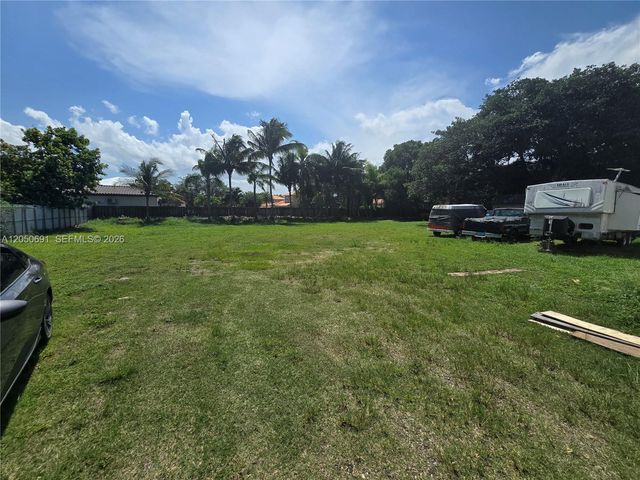18140 SW 108th Avenue, Miami, FL 33157