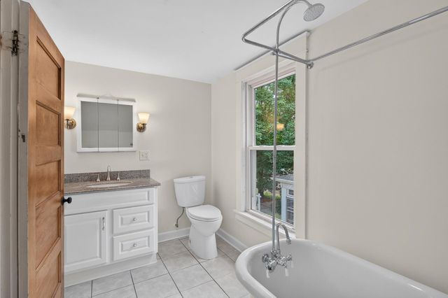 1253 Selby Avenue, Saint Paul, MN 55104