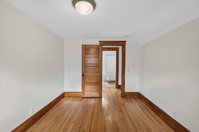 1253 Selby Avenue, Saint Paul, MN 55104