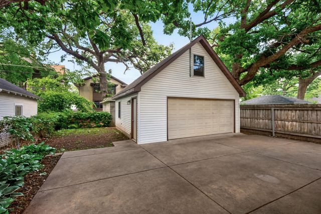 1253 Selby Avenue, Saint Paul, MN 55104