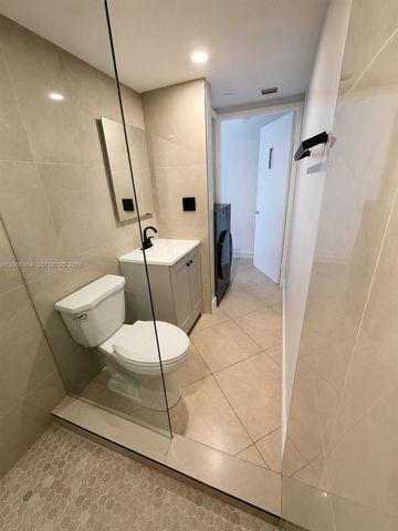 20505 E Country Club Drive 537, Aventura, FL 33180