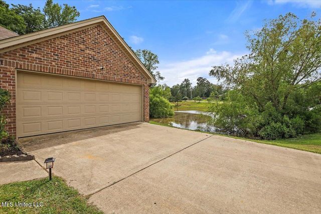 104 Greenfield Ridge Drive, Brandon, MS 39042