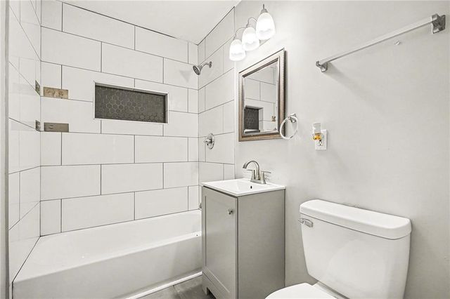 14804 Bellaire Avenue, Grandview, MO 64030