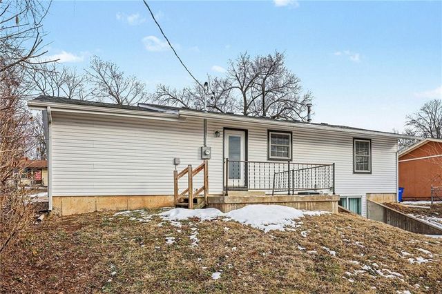 14804 Bellaire Avenue, Grandview, MO 64030