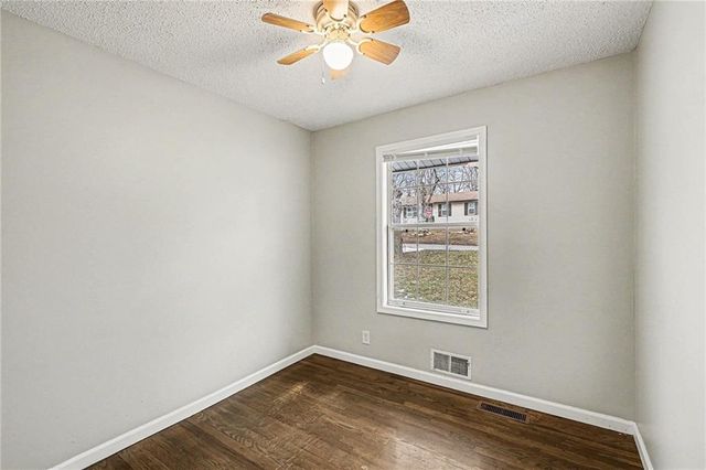 14804 Bellaire Avenue, Grandview, MO 64030