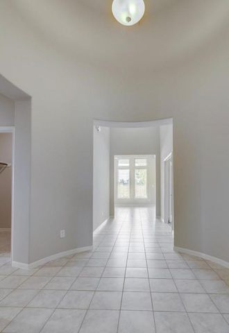 1061 Comal Trail, Dayton, TX 77535