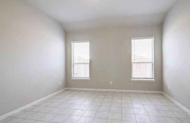 1061 Comal Trail, Dayton, TX 77535