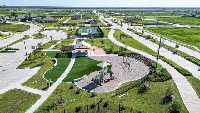 1061 Comal Trail, Dayton, TX 77535