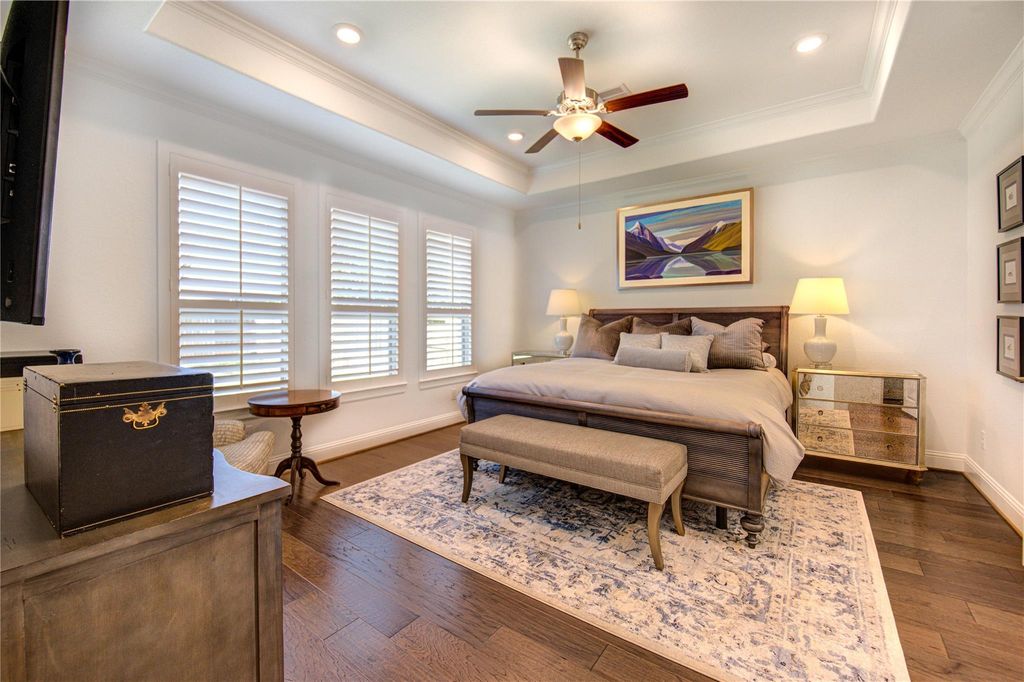 Image 14 of property listing at 12018 Kingsmuir Lane, Richmond, TX 77407