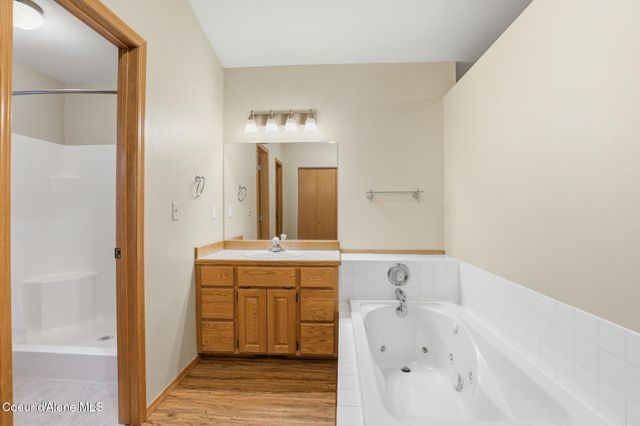 561 E Sand Wedge DR, Post Falls, ID 83854