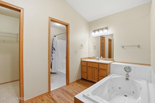 561 E Sand Wedge DR, Post Falls, ID 83854