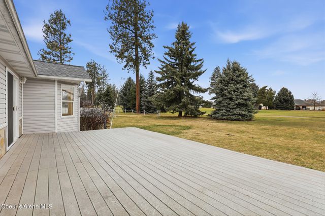 561 E Sand Wedge DR, Post Falls, ID 83854