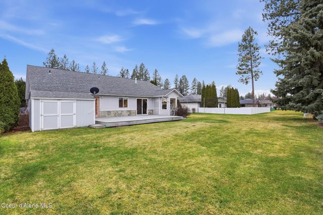 561 E Sand Wedge DR, Post Falls, ID 83854