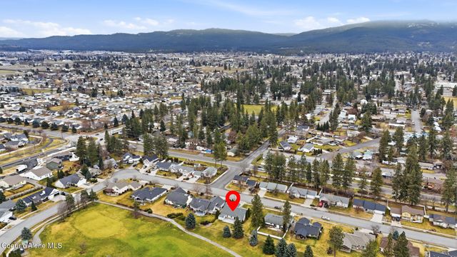 561 E Sand Wedge DR, Post Falls, ID 83854