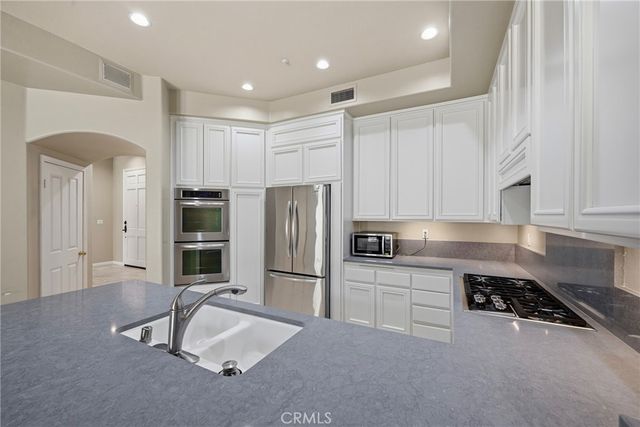 2493 Tequestra, Tustin, CA 92782