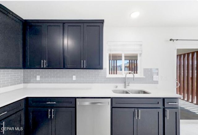 3768 SCHEME Place, El Paso, TX 79938