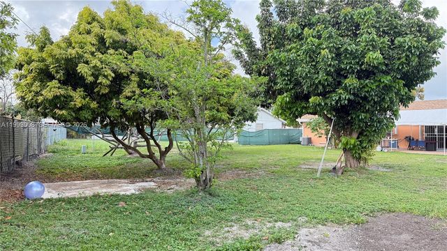 7144 SW 148th Ct, Miami, FL 33193