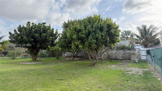 7144 SW 148th Ct, Miami, FL 33193