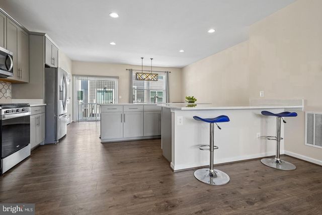 8358 SALLYPORT ST, Lorton, VA 22079