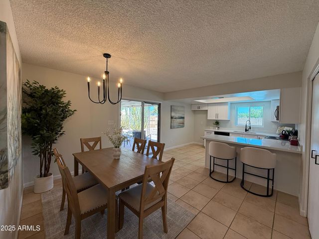 2331 W VIA RIALTO Circle, Mesa, AZ 85202