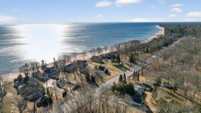 1647 N Huron Road, Tawas City, MI 48763