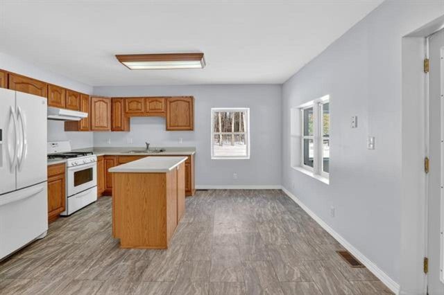 1647 N Huron Road, Tawas City, MI 48763