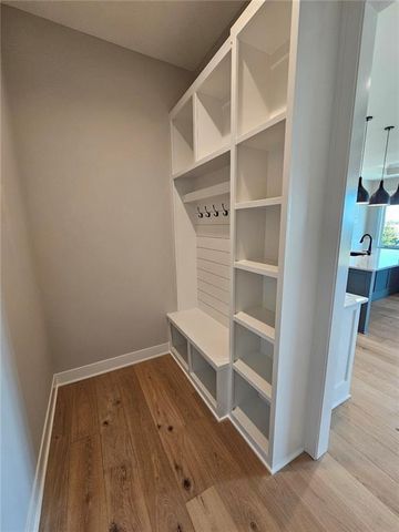 11211 S Gleason Road, Olathe, KS 66061