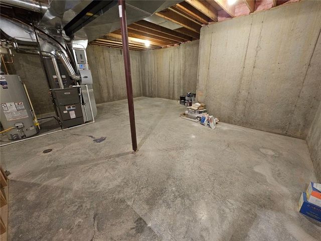 11211 S Gleason Road, Olathe, KS 66061