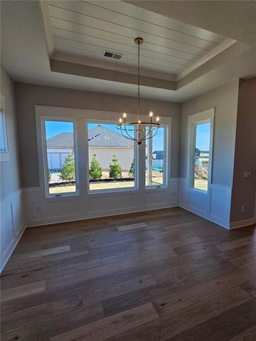 11211 S Gleason Road, Olathe, KS 66061