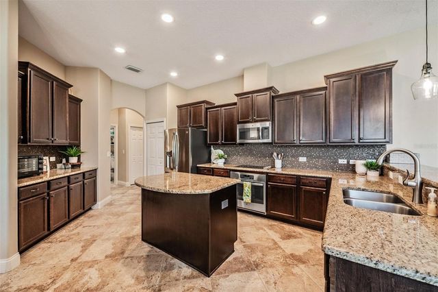 27205 HAWKS NEST CIRCLE, Wesley Chapel, FL 33544