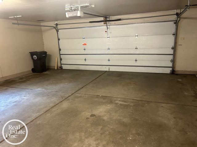 483 Allard Avenue, Grosse Pointe Farms, MI 48236